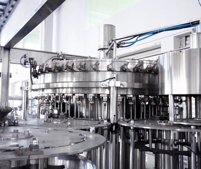 Máquina de preenchimento frio isobárico 3 em 1